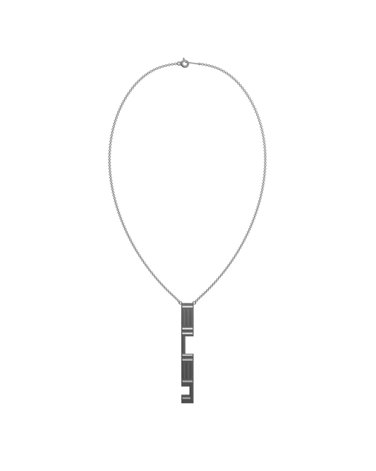 NAMEPLATE NECKLACE – VERTICAL